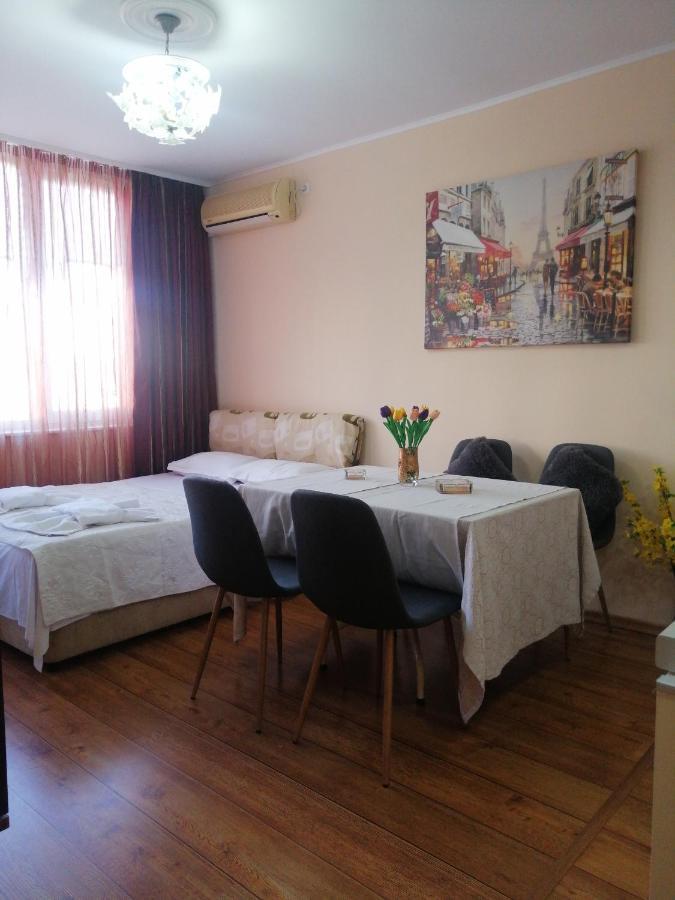 شقة Apartament ,,Edelvais- Lux" نيسيبار المظهر الخارجي الصورة