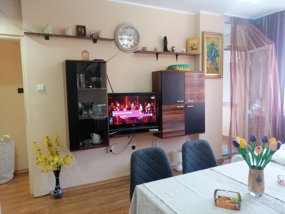 شقة Apartament ,,Edelvais- Lux" نيسيبار المظهر الخارجي الصورة